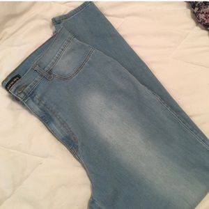 Classic Fashion Nova Jeans 1X